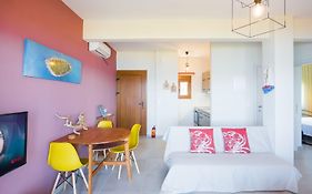 Nereus & Oceanus Beachfront Apartments, Lagonisi Beach #Feelslikehome